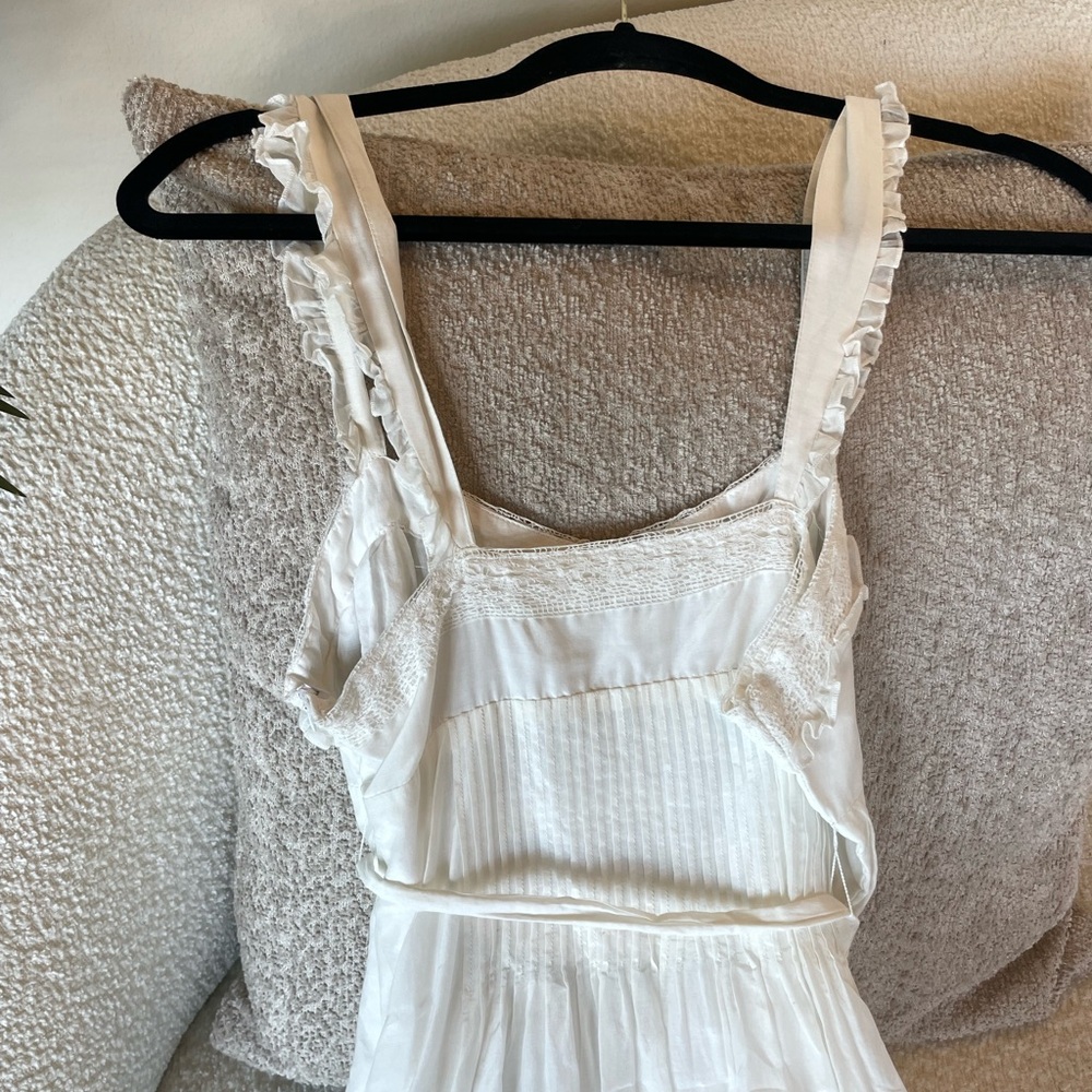 Vintage Kensie White Sleeveless Dress with Ruffle Straps - Picture 8 of 10